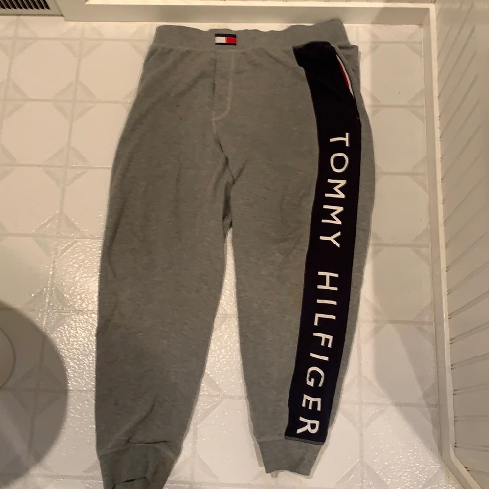 Tommy Hilfiger men’s sweats